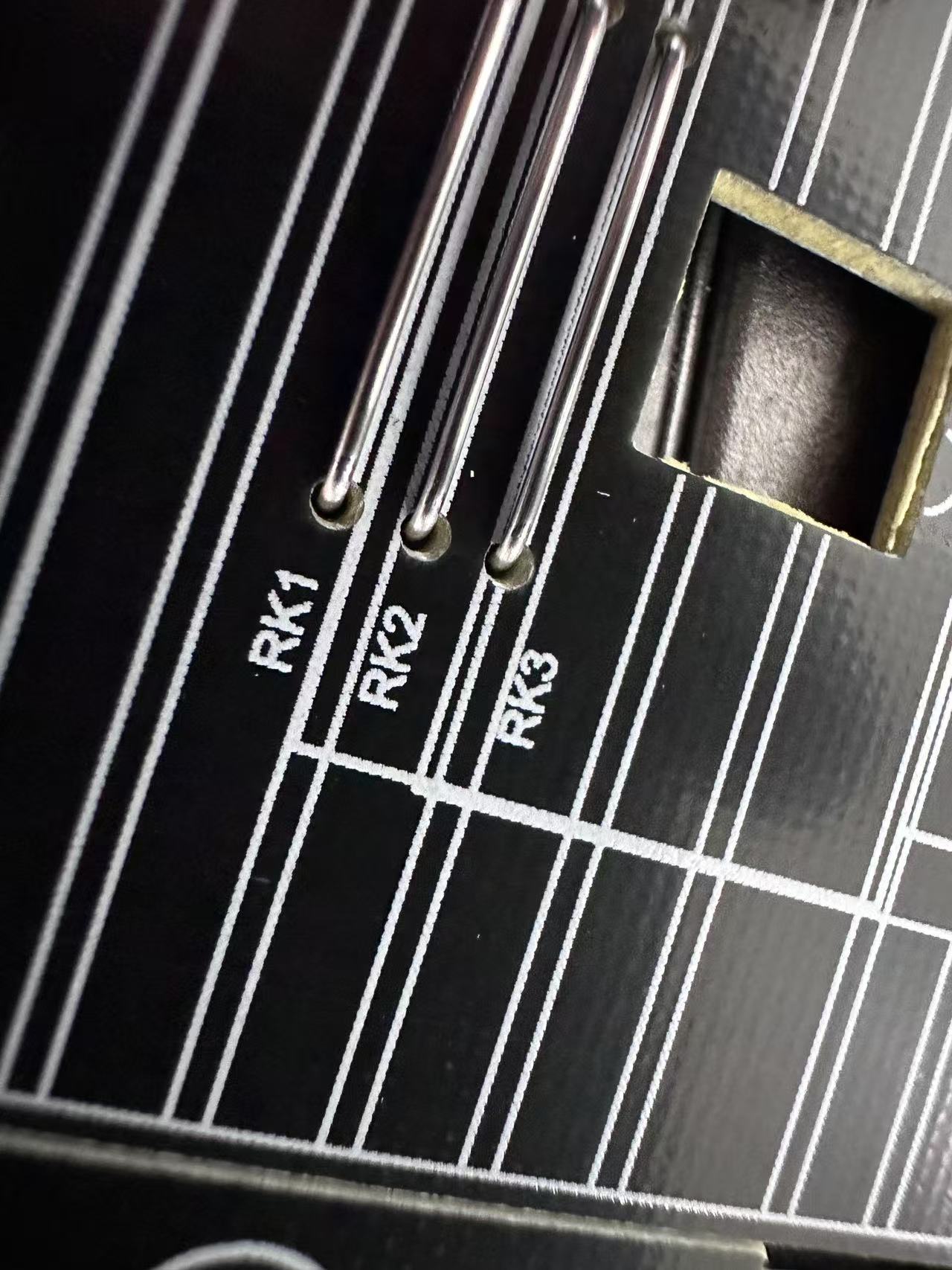 跳線插件機可以插裝幾種線？